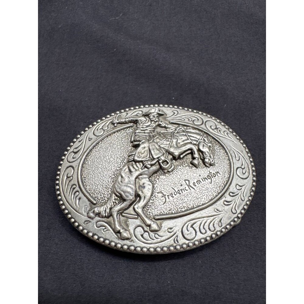 Frederic Remington "The Broncho Buster" Belt Buckle Oval Shape 2" x 3" Made In C